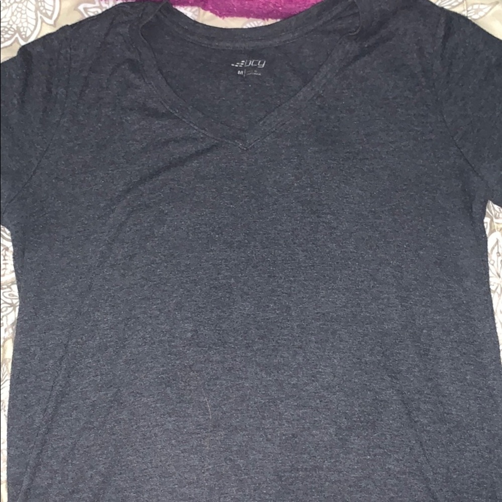 GREY SHIRT V-NECK